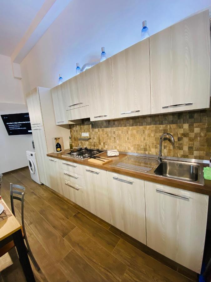 Casa Vacanze Al Civico 72 皮佐 外观 照片