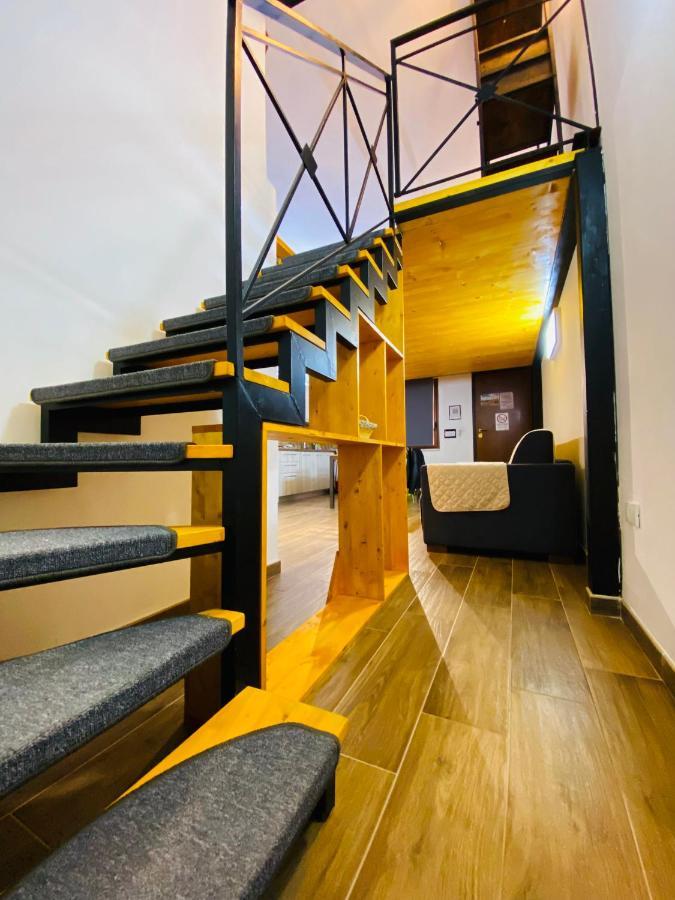 Casa Vacanze Al Civico 72 皮佐 外观 照片